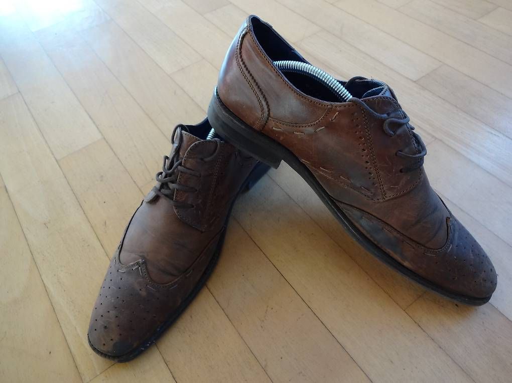 Chaussures hommes: div. Herrenschuhe Gr. 43 – D'occasion à Olten par J.Gr 2