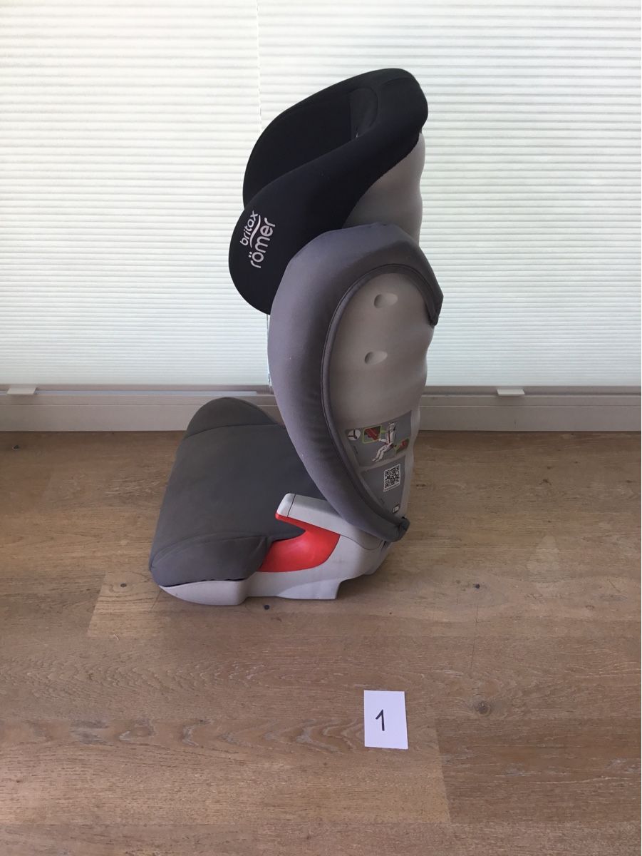 Britax Römer Seggiolini per auto: Autositz Römer Britax – Usato da Belp venduto da Andy330 1
