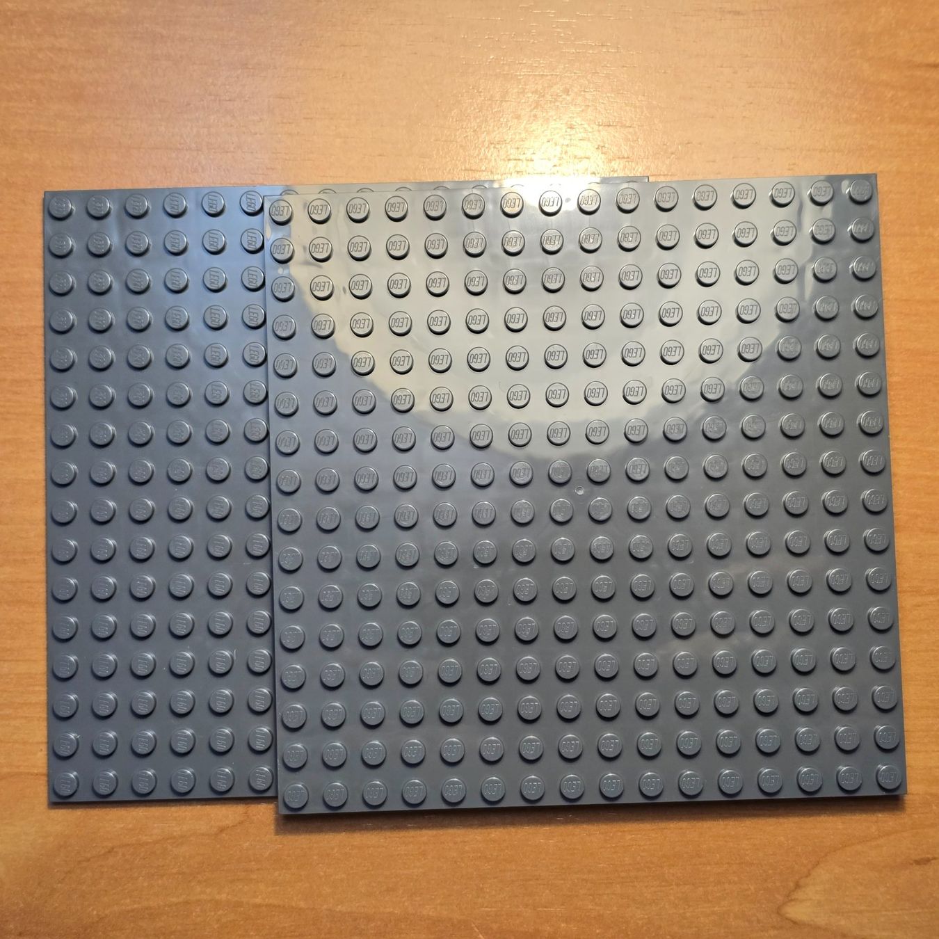 Lego Kit di costruzioni: Lego 2x Platten 16x16 dunkel grau – Nuovo (secondo la descrizione) da Basel venduto da Swi-7621