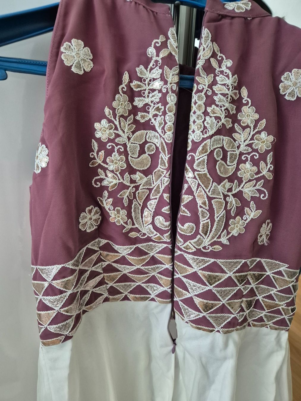 Vestiti: Festliches Kleid – Usato da Kloten venduto da gupnik 2