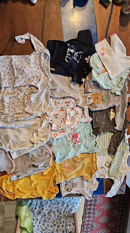 Lotti & Set di vestiti: Kinderkleiderpaket 62 – Usato da Heimberg venduto da mic_cr62 1