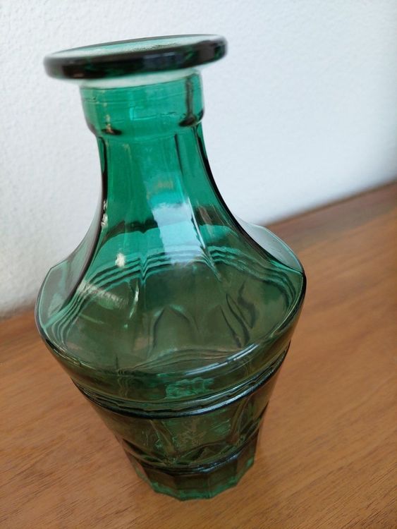 Glas-Vase oder Wasser-Karaffe 4