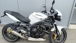 Street triple triumph