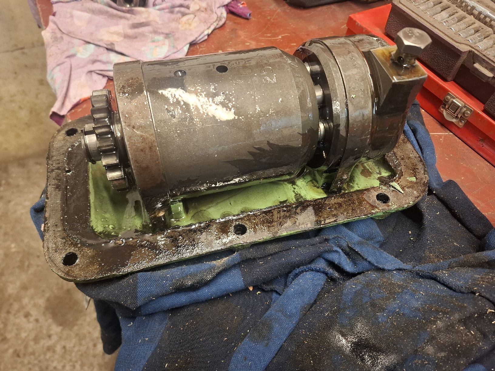 Altro per industria metallurgica: Hydraulikölpumpe Bührer UM – Usato da Aeschau venduto da Elu2000 1