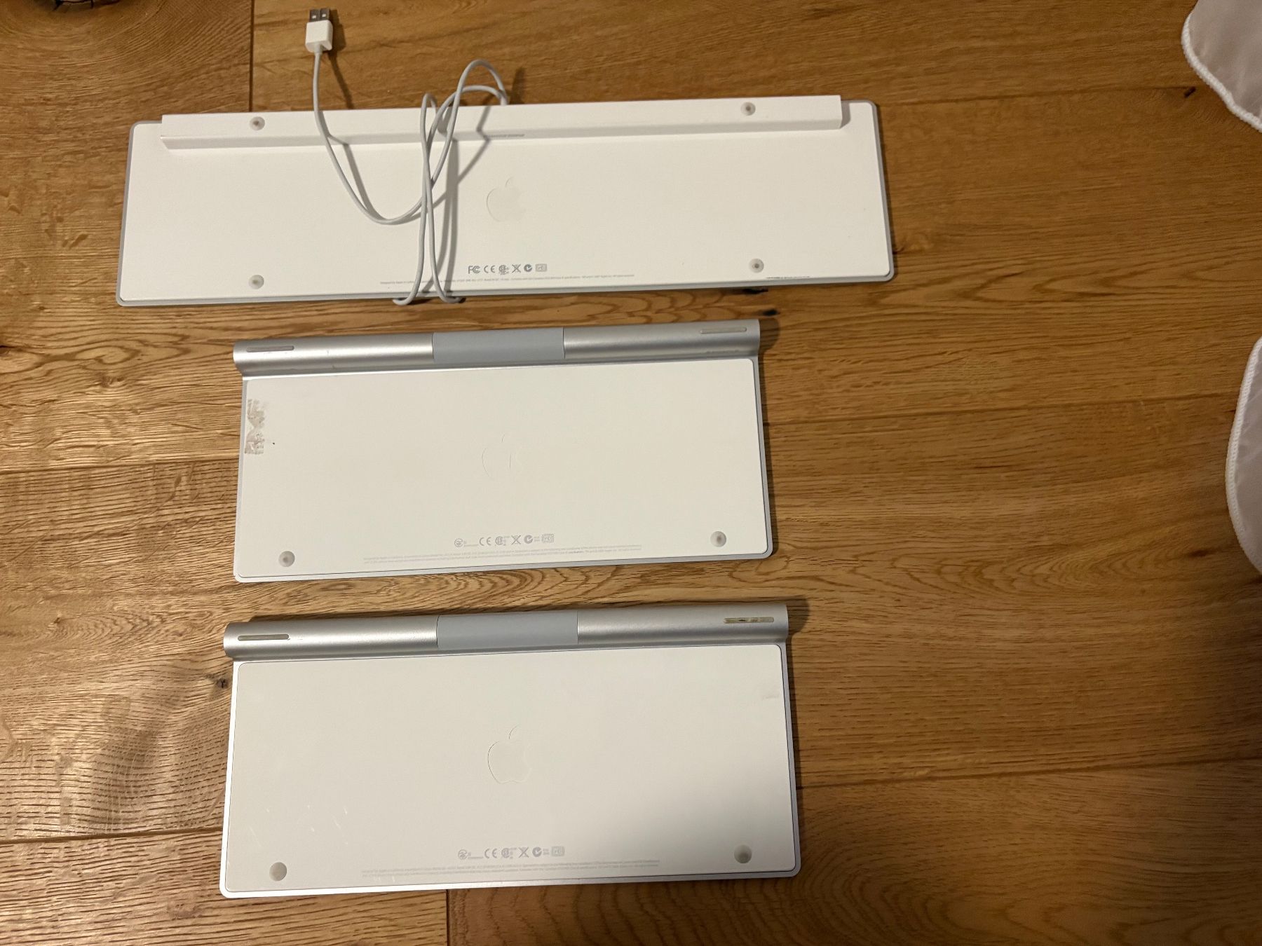 Apple Tastiere: 3x Apple Magic Keyboard – Usato da Lausen venduto da sen_jm7c 3