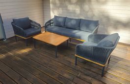 Gartenlounge Set mit Beistelltisch