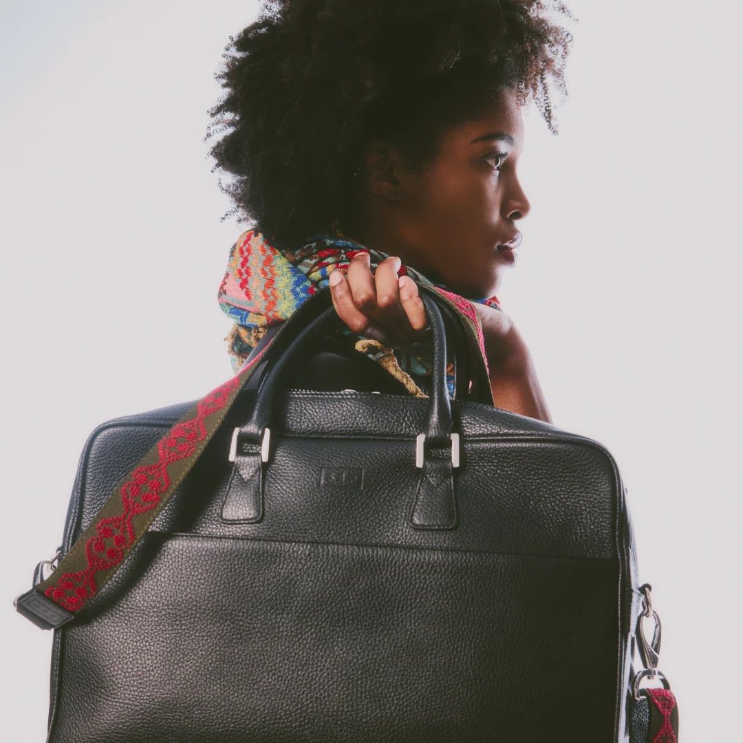 Taschen: Businesstasche Laptoptasche SEP – Neu und originalverpackt aus Frauenfeld von Scleo 8