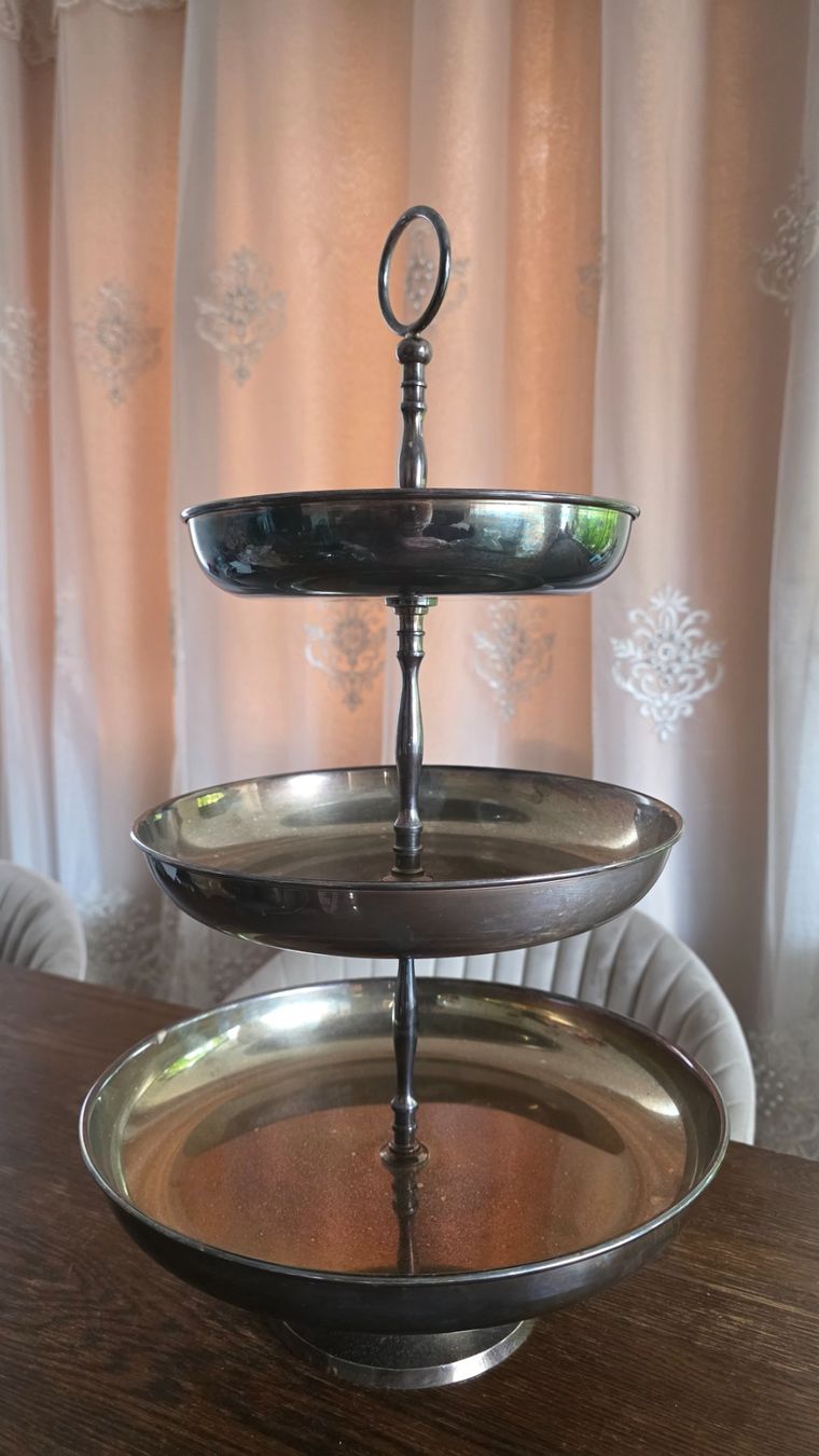 Plateaux: Etagere – D'occasion à Wittenbach par rose_rosi 2