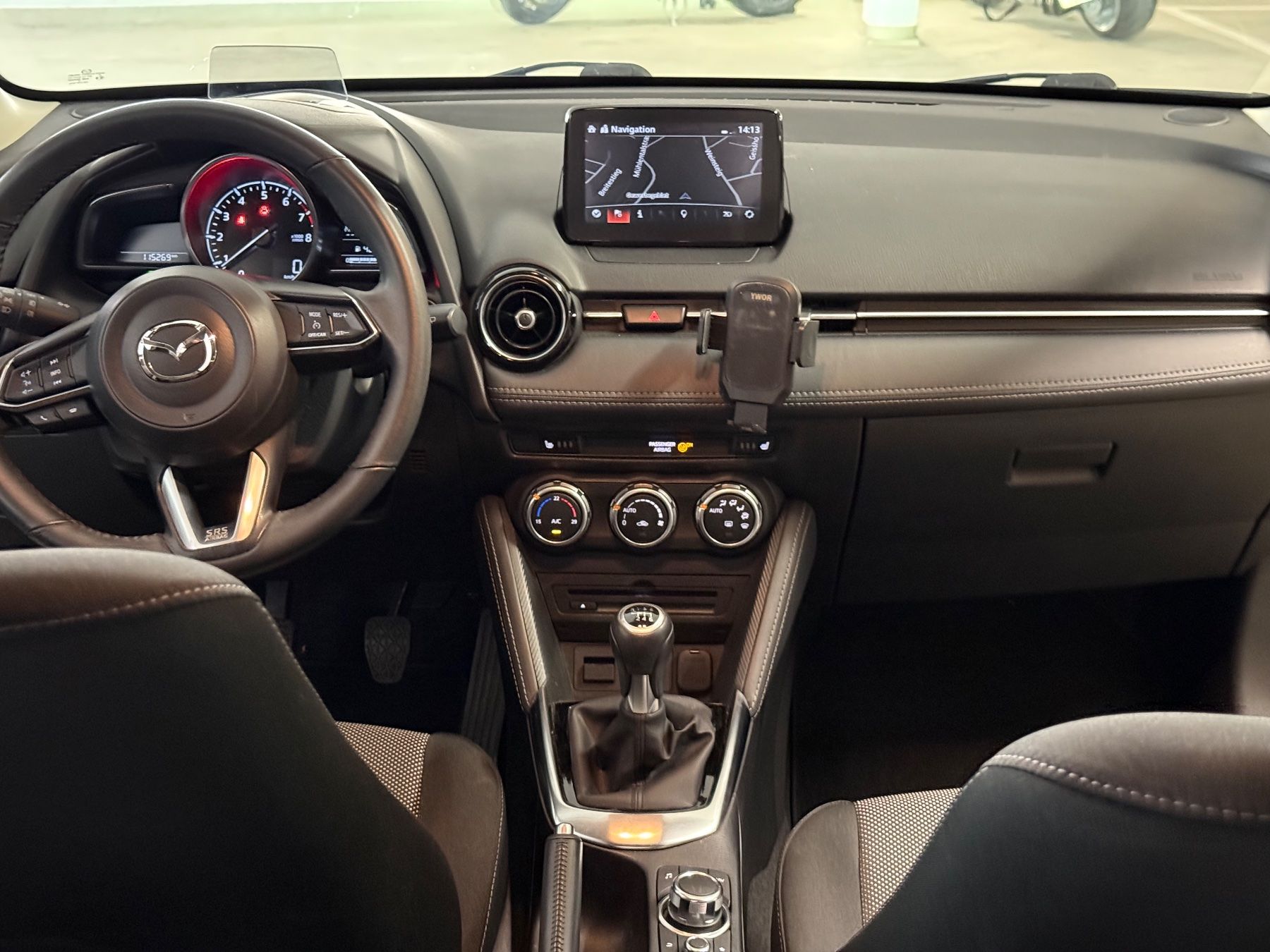 Mazda Automobili: Mazda 2 SkyG 115 | top Zustand | – Usato da Schaffhausen venduto da ralf0711 3