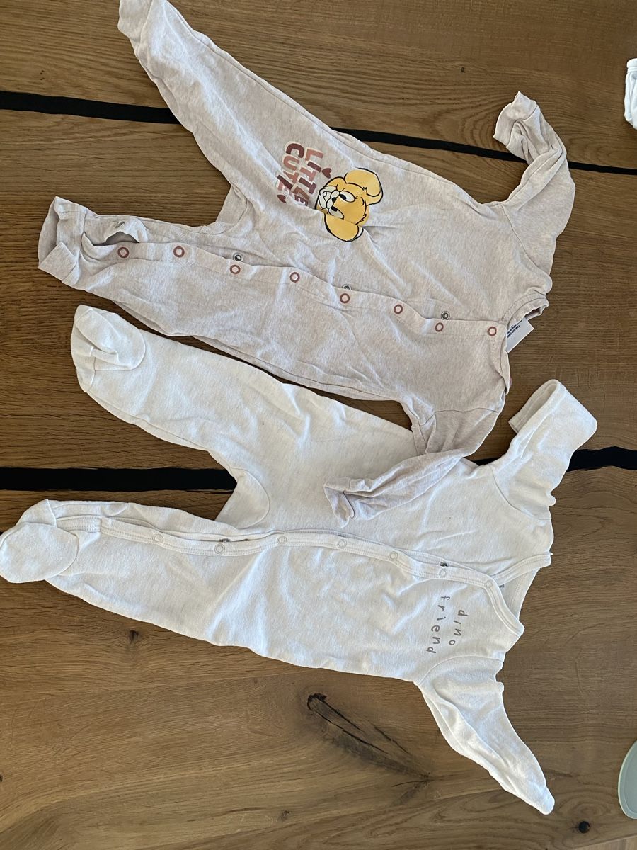 Lotti & Set di vestiti: Babykleider set Grösse 62/68 – Usato da Rupperswil venduto da ang_v2m8 8
