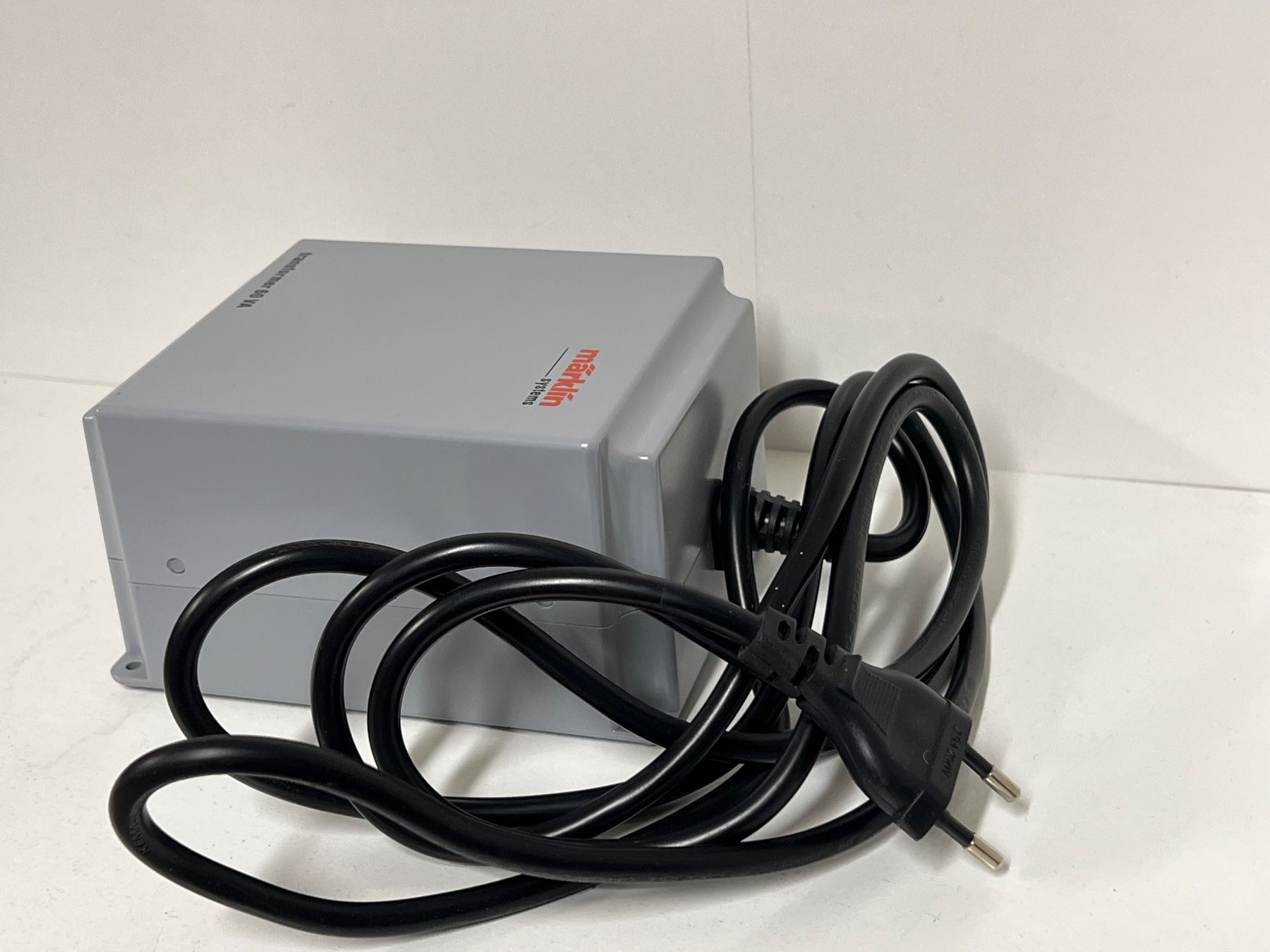 Märklin Modellini di ferrovie: Märklin 60052  Transformer 60 VA – Usato da Neuenhof venduto da ludovicco 3