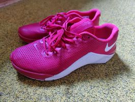 Rote Nike Gr 41 Sportschuhe 