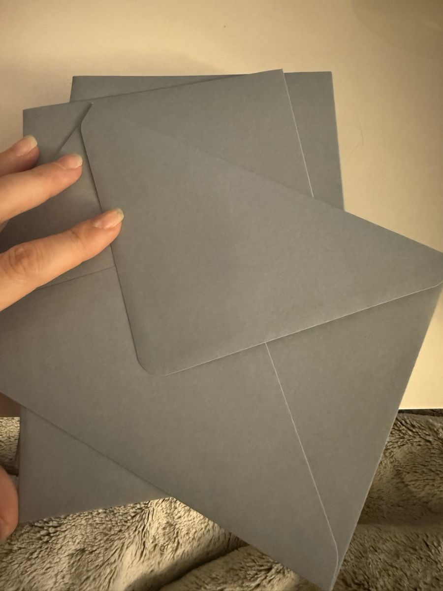 Buste & buste per spedizione: Couvert blau mit Blüten – Nuovo (secondo la descrizione) da Horgen venduto da smaally 1