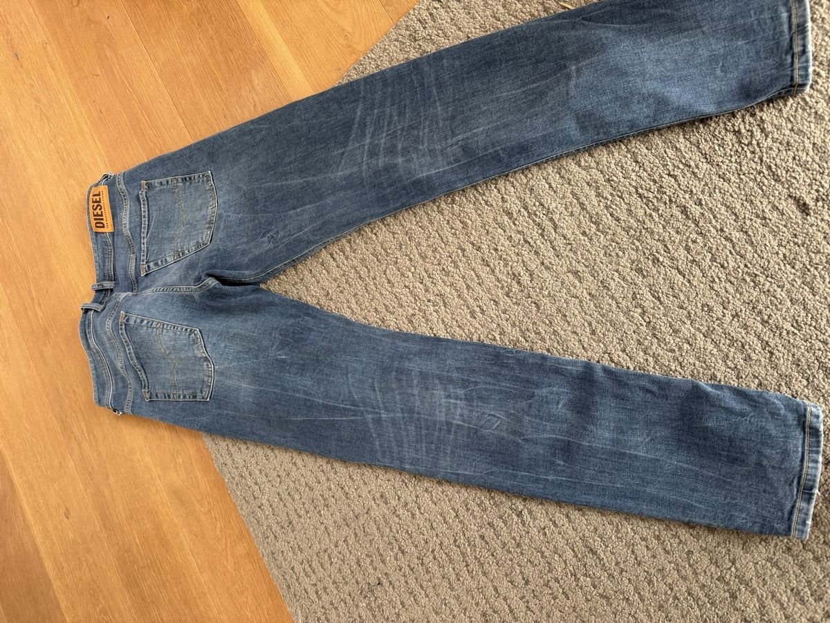 Diesel Jeans: Diesel Jeans Herren – Usato da Mörschwil venduto da zalilla 1