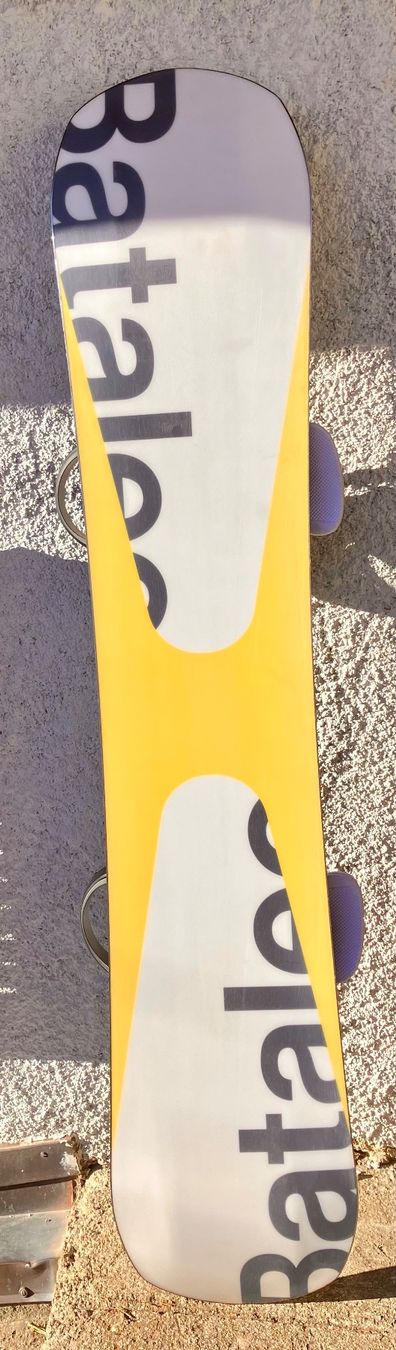 Bataleon Board: Bataleon Snowboard Evil Twin 159 Wide mit Burton Bindung – Nuovo (secondo la descrizione) da albinen venduto da Pethoq 1