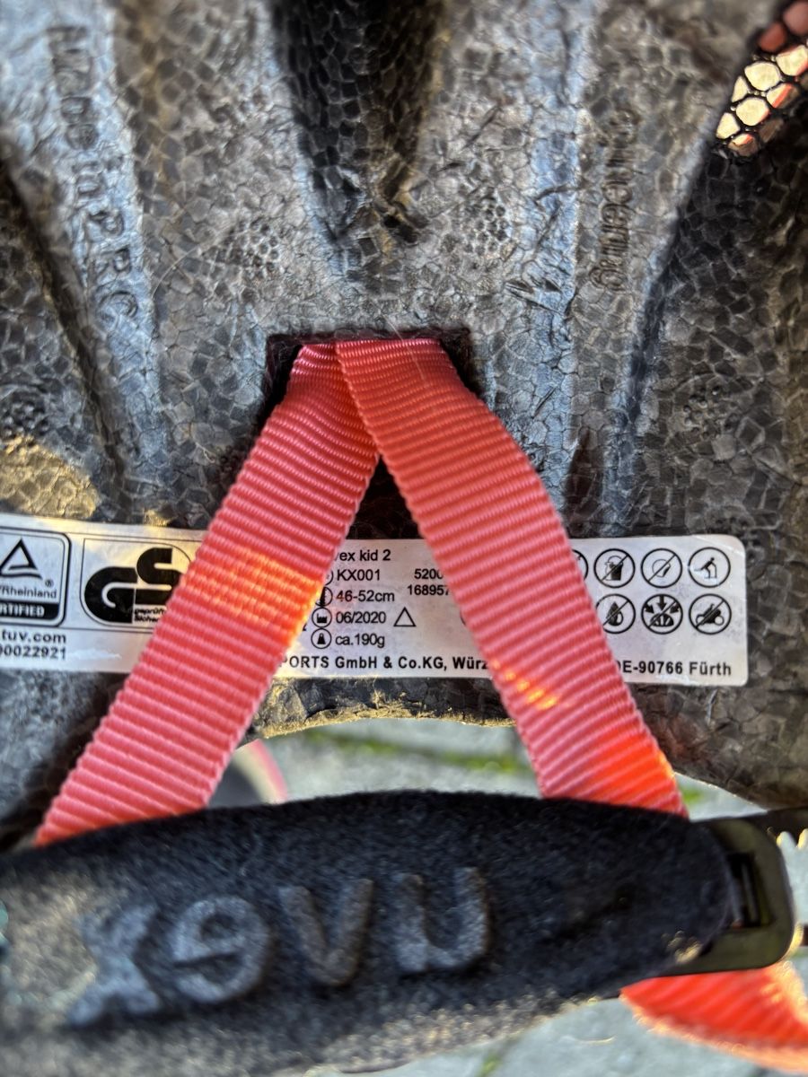 Uvex Caschi: Kindervelohelm – Usato da Thun venduto da vamebi 3
