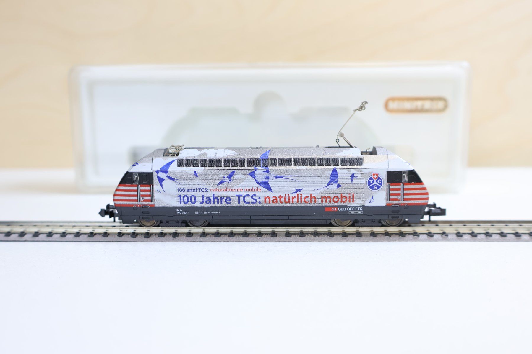 Trix Modellini di ferrovie: Minitrix SBB Re 460 E-Lok "TCS Modell" Spur N – Usato da Winterthur venduto da Monstera 2