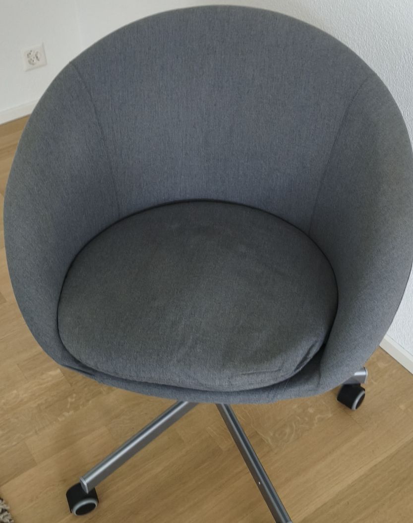 Ikea Stühle: Ikea Bürostuhl in Grau moderner Stil – Gebraucht aus Unterägeri von OSells 1