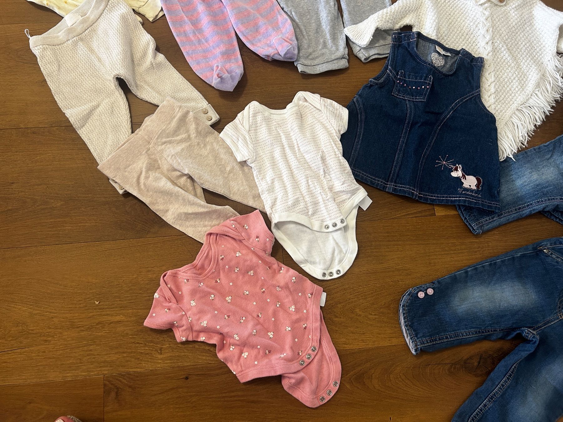 Kleiderpakete & -sets: Kleiderpaket Baby Mädchen Gr 74 – Gebraucht aus Regensdorf von Spyke55 4