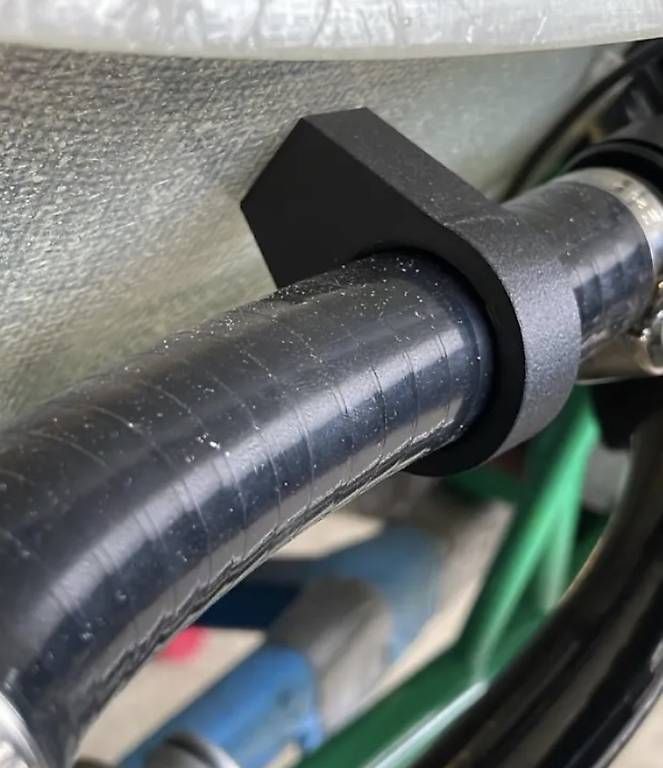 Go-Kart: Support pour fixation durites karting – Nuovo e nell'imballaggio originale da Châtelaine venduto da Genoletcedric