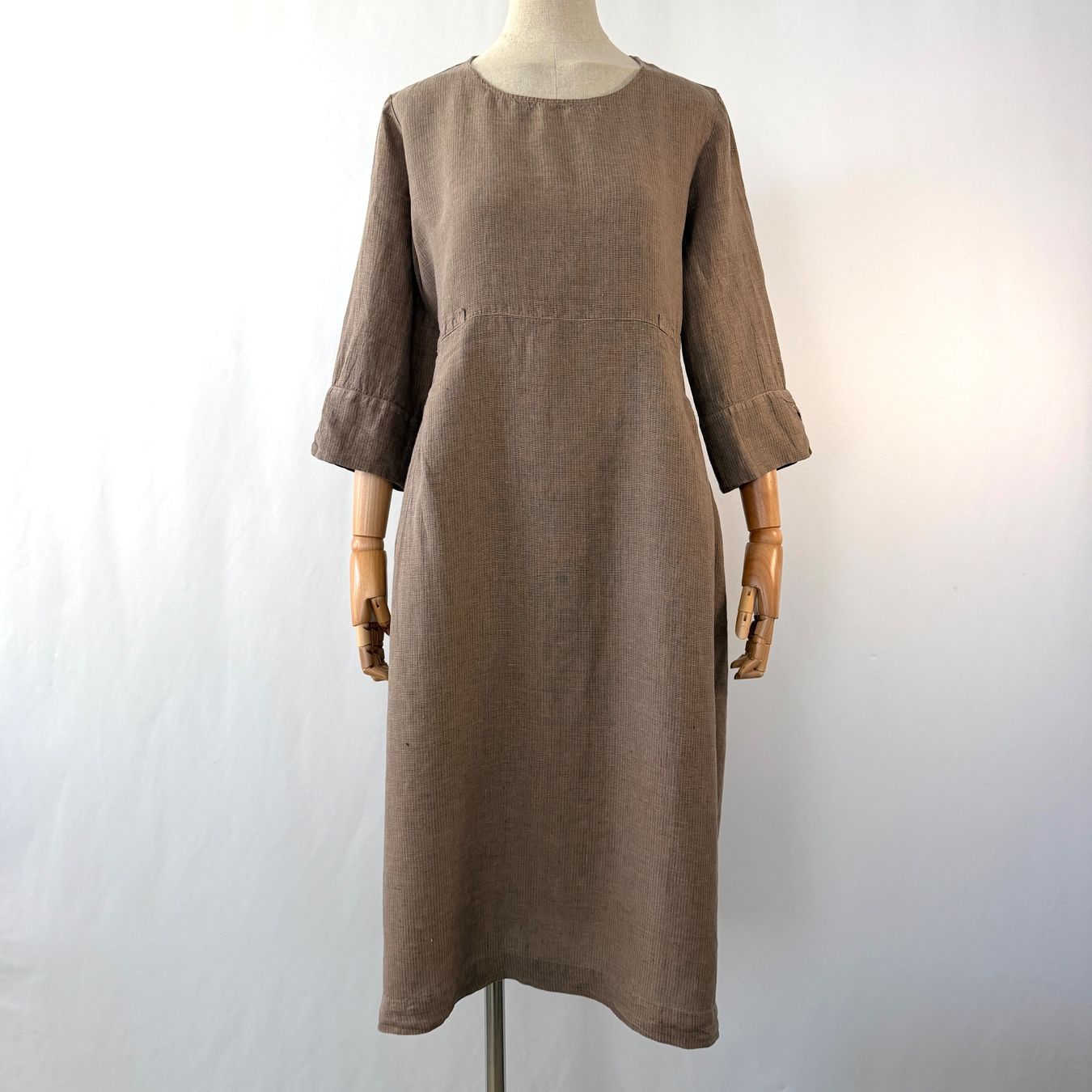Grizas Robes: GRIZAS Washed Linen Dress – Neuf (Voir description) à Emmen par Avviivva_Com2023