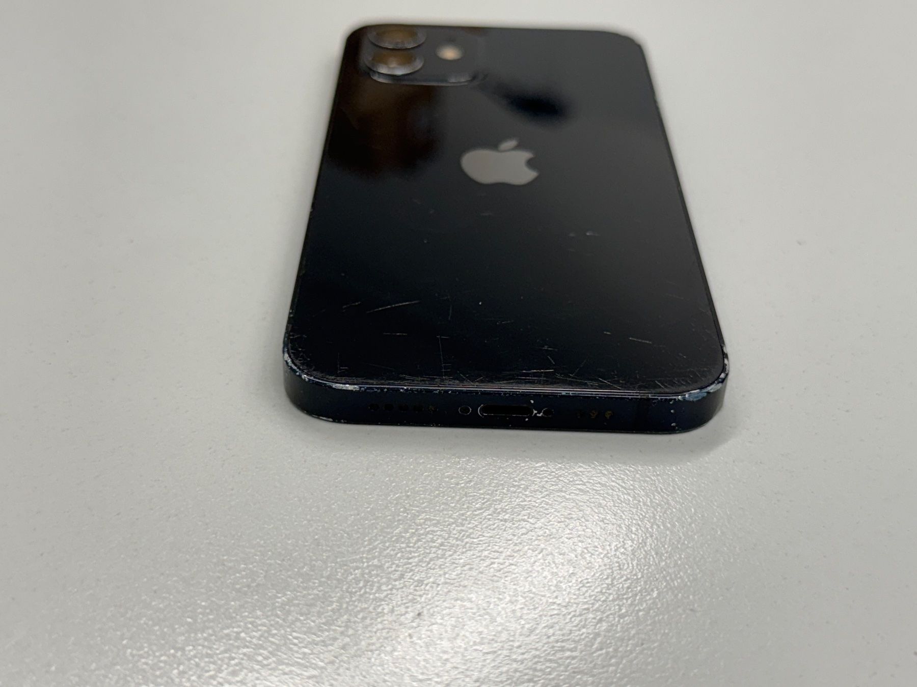 Apple Telefoni cellulari / Smartphones: iPhone 12 256GB – Usato da Zug venduto da ElPhone 6