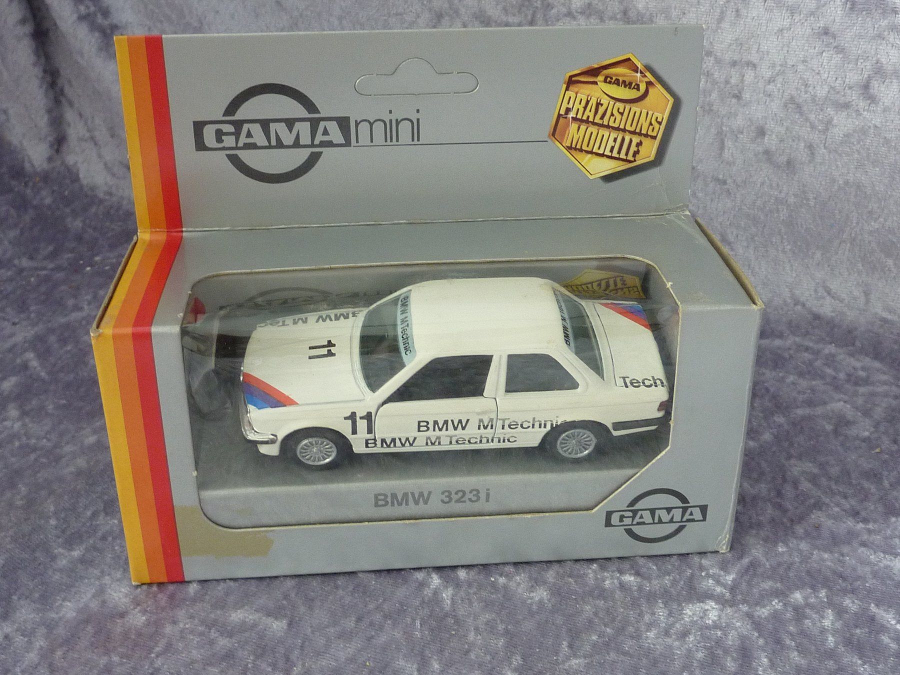 BMW Modellautos: BMW 323i M-Tech E30 1:43 – Neu (gemäss Beschreibung) aus Dürrenäsch von modellautos4you 5