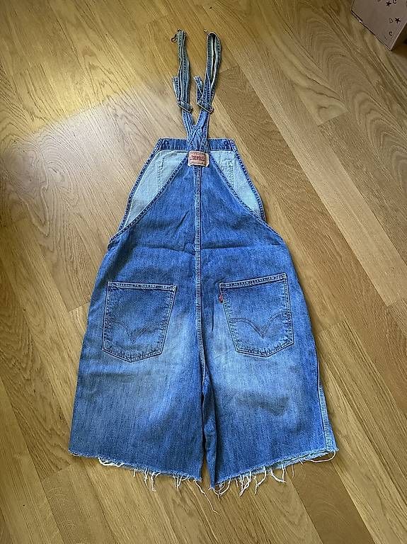 Levi's Jumpsuits: Salopette Lévis – D'occasion à Pully par tarra26 1
