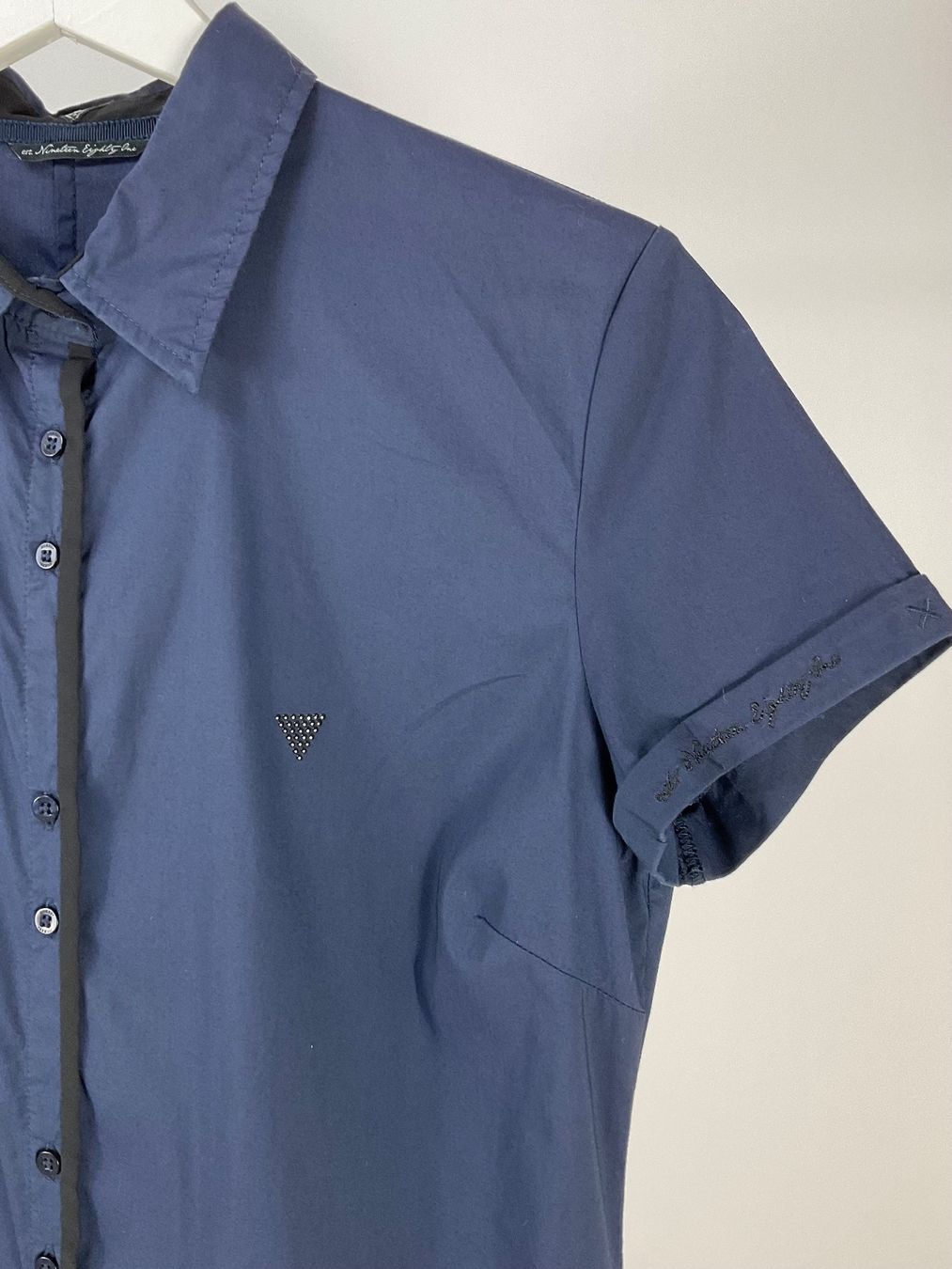 Guess Camicette: Bluse - Hemdbluse - Guess – Nuovo (secondo la descrizione) da Romanshorn venduto da MAFLOMAS 3