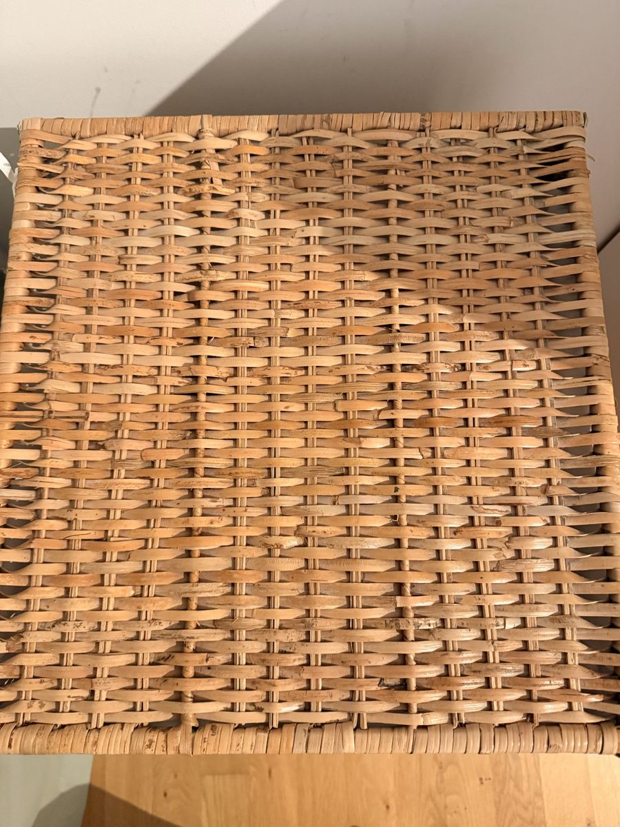 Cesti per biancheria: Laundry basket – Usato da Zürich venduto da ire_bxf2 2