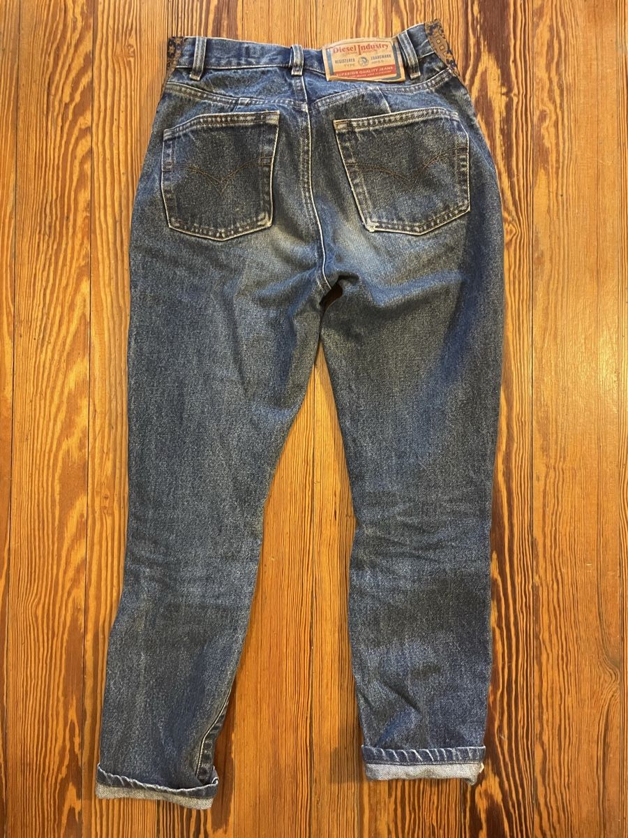 Jeans: Pantalon DIESEL – Gebraucht aus Neuchâtel von Estonia17 2