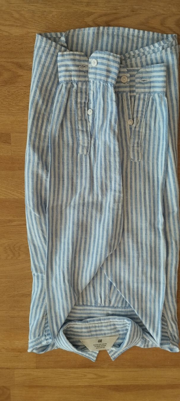 H&M Chemises, T-shirts & Polos: kinder Leinenhem 140 H&M – D'occasion à Mörel par MJoaoCosta 2