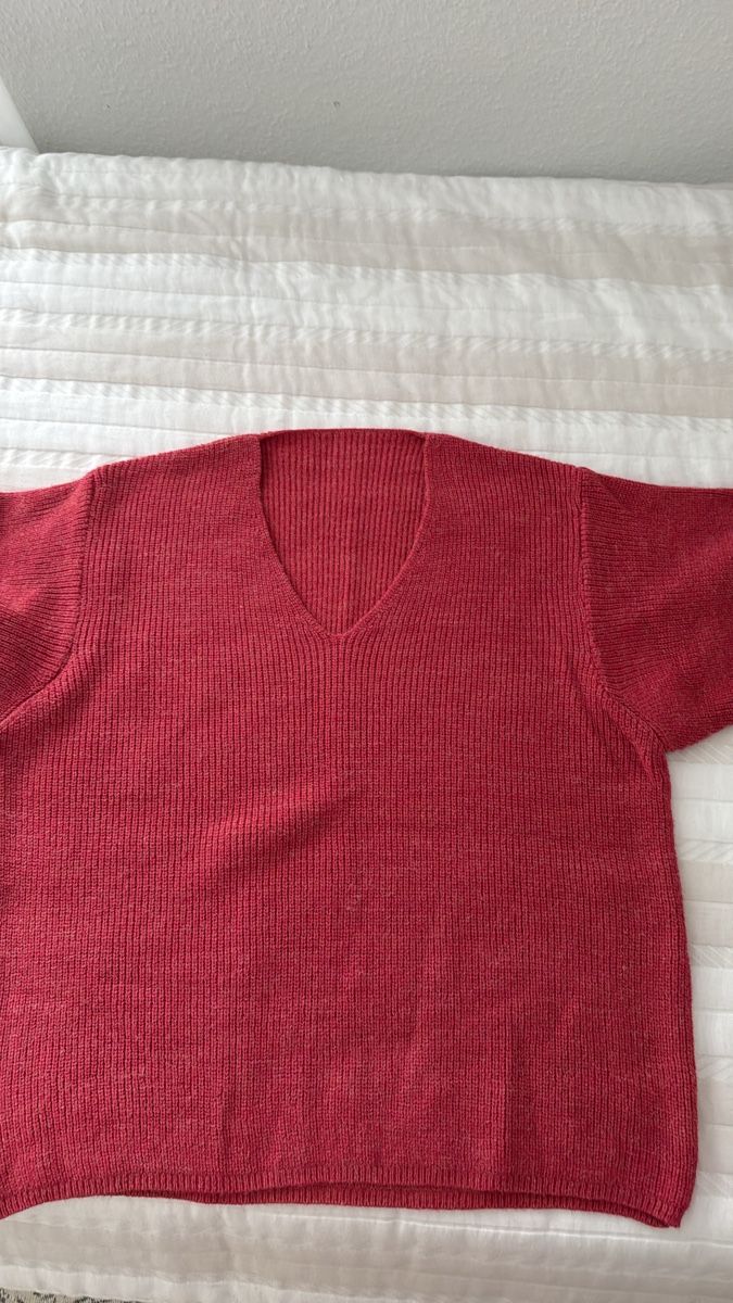 Maglioni & Felpe: Pink Sweater – Nuovo (secondo la descrizione) da Binningen venduto da eli_9psr 3