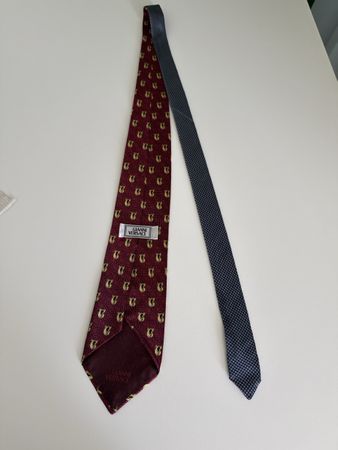 Gianni Versace Seidenkrawatte, bordeaux, neuwertig!
