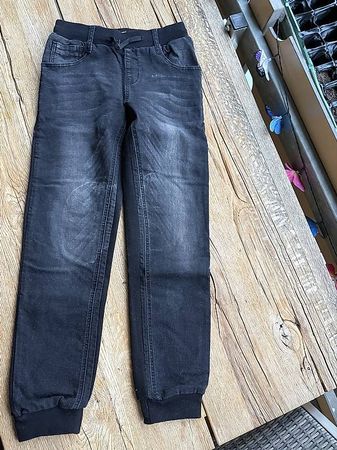 Jeans Gr. 158