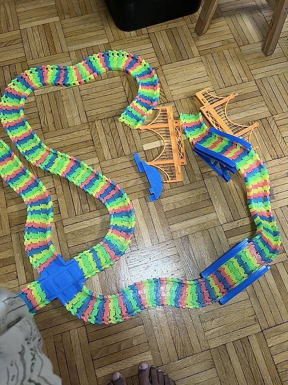Spielzeuge: Circuit pour voiture  – Gebraucht aus Pully von yaa_rm7x 2