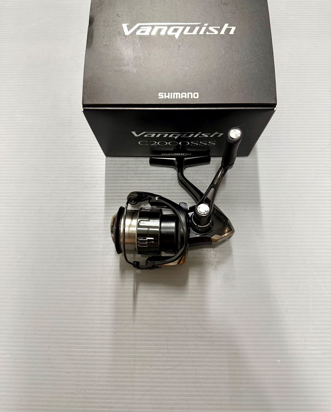 Shimano Rollen & Spulen: Shimano Vanquish C2000S – Neu und originalverpackt aus Trimbach von duri..