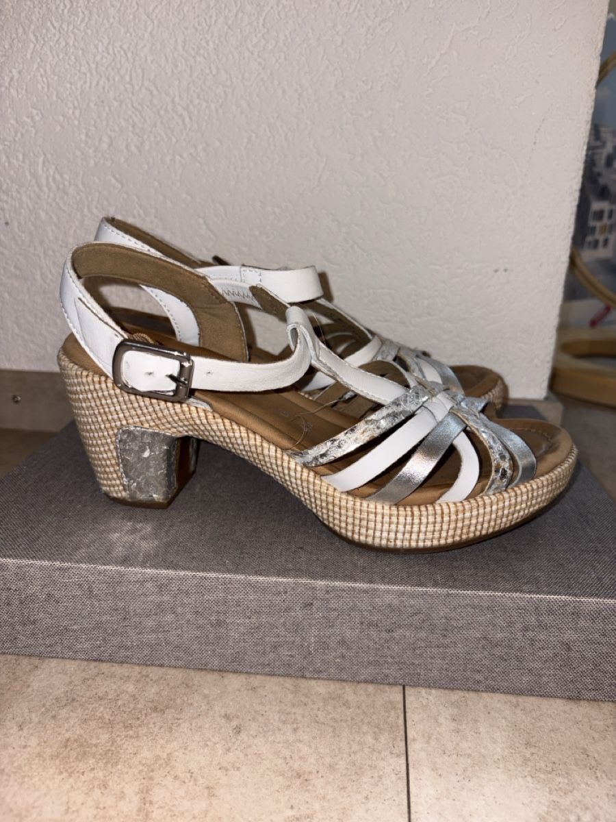 Gabor Scarpe da donna: Gabor Sandale Gr.37.5 (4.5) – Usato da Naters venduto da Rikyman 1
