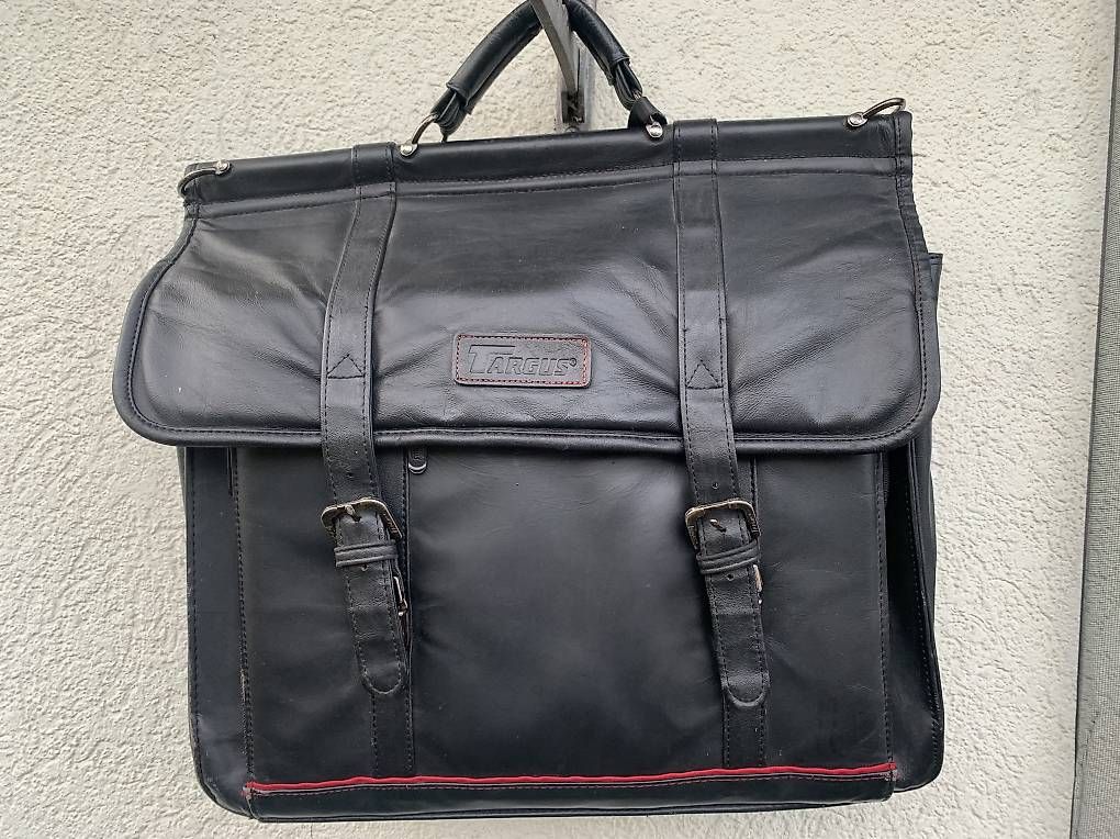 Valises & Sacs: Aktentasche  – D'occasion à Aarau Rohr par manon_b74