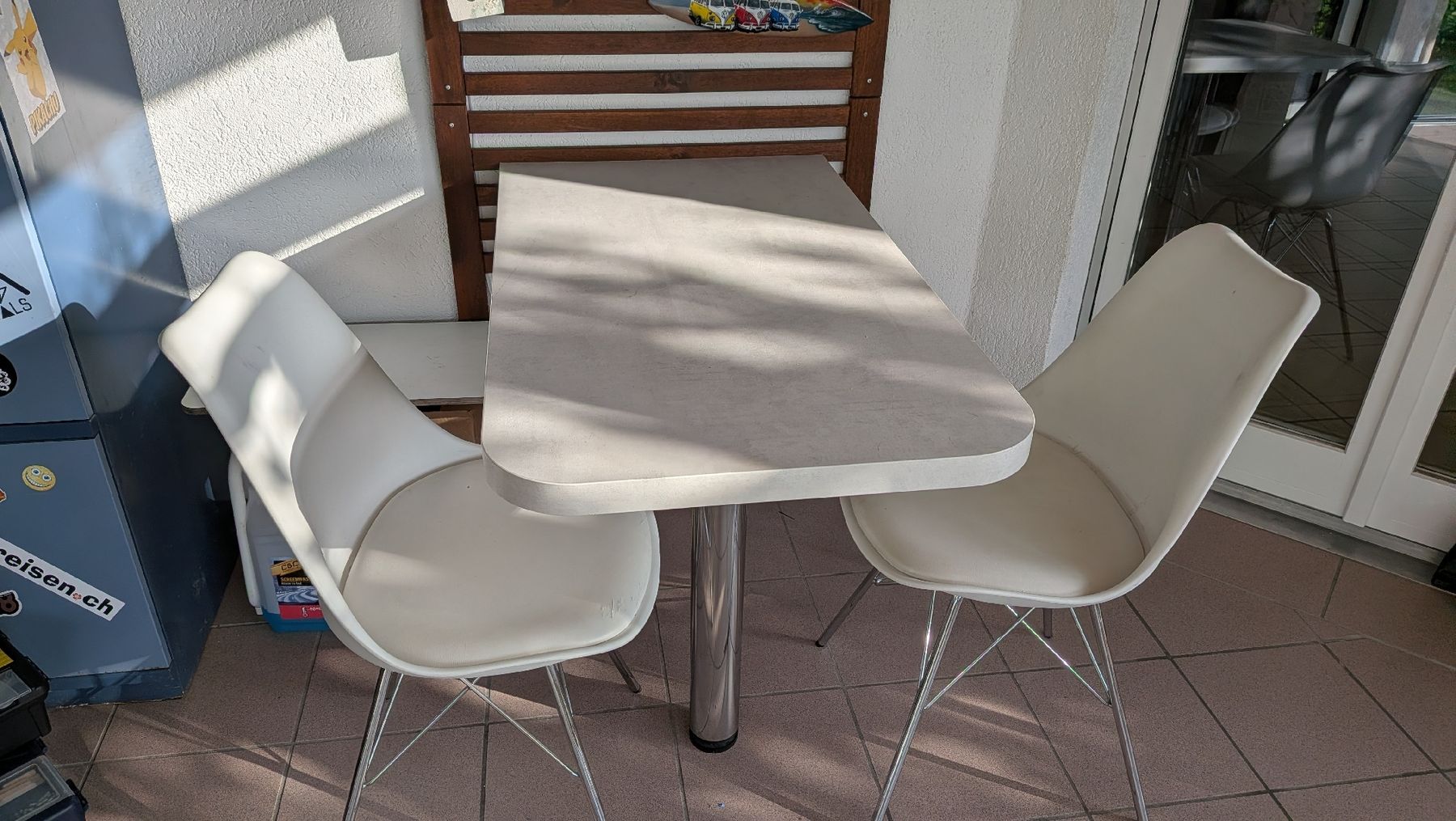Set de table et chaises: Wandtisch Tisch inkl. 2 stühle – D'occasion à Safnern par Yaennu