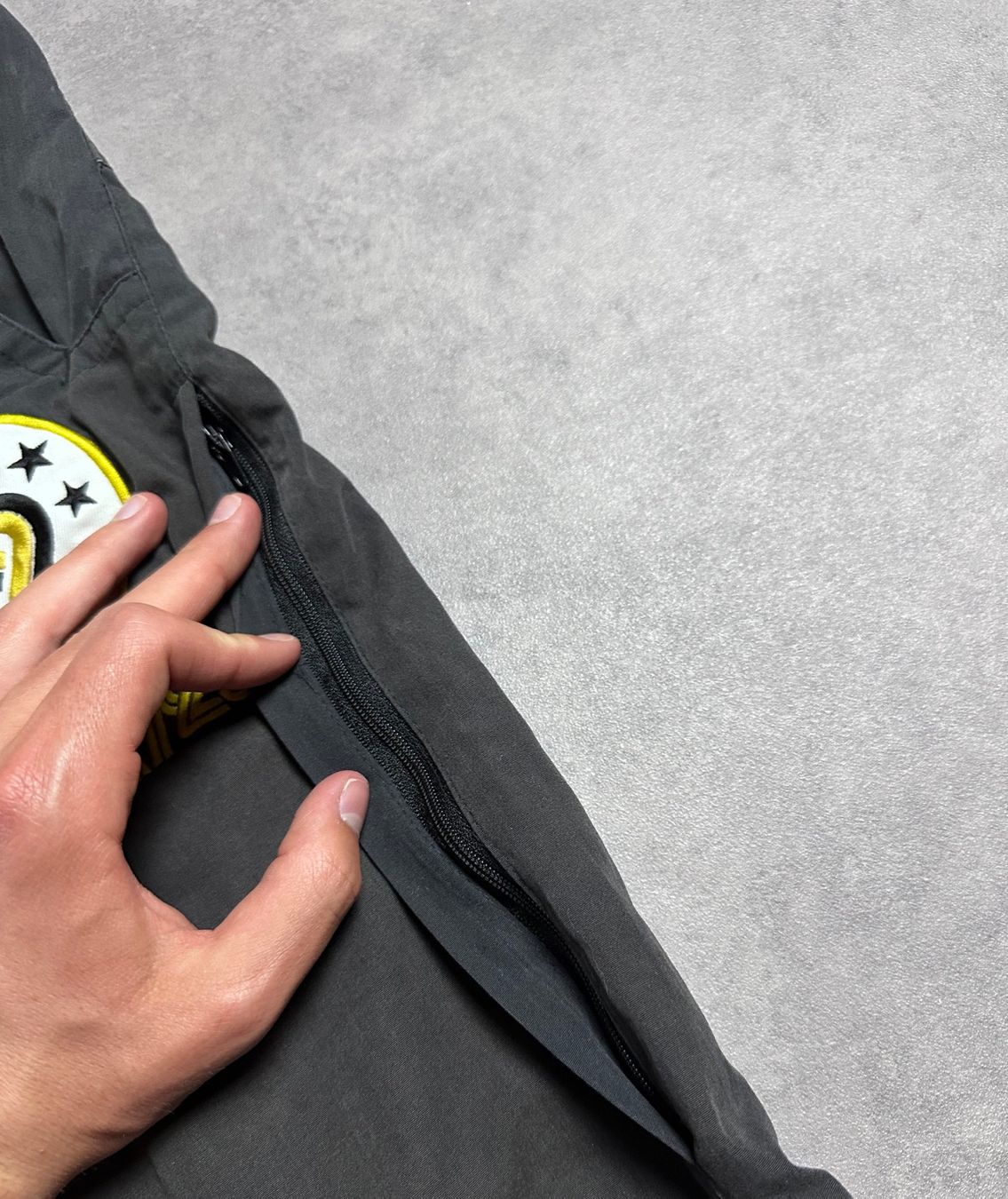 Nike Pantaloni: Nike Cortez Trackpants M – Usato da Wolfhalden venduto da GodzillaArchive 5