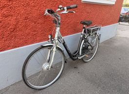 Älteres Elektrofahrrad zu verkaufen – für Bastler