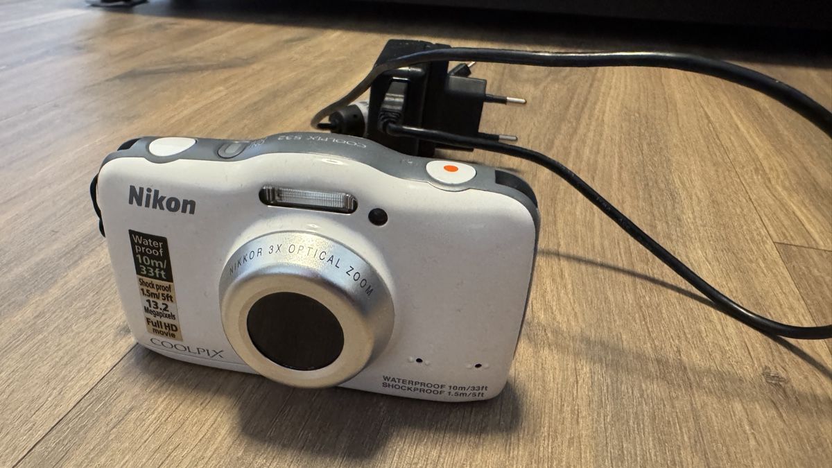 Nikon Kamera: Nikon Unterwasserkamera – Gebraucht aus Ottenbach von Mani769