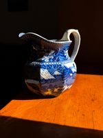 Pichet ancien en faïence Wedgwood - Décor "Fallow Deer" -