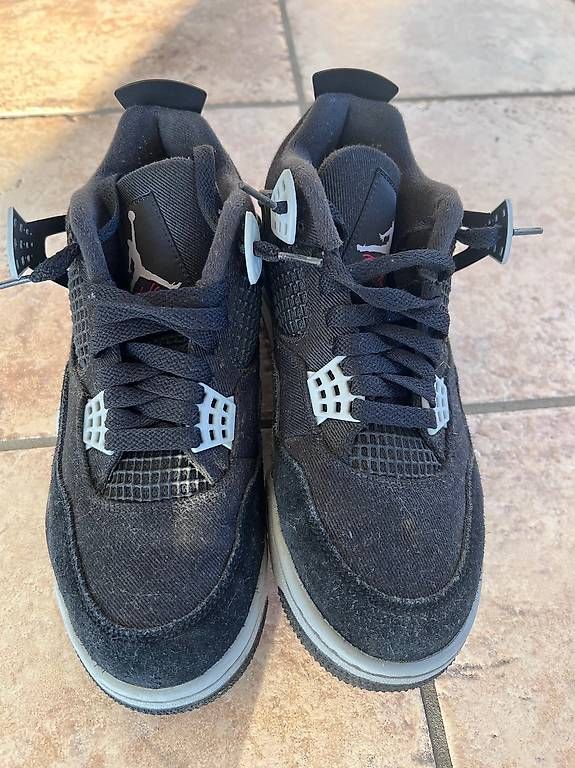 Chaussures hommes: Air Jordan 4 – D'occasion à Le Locle par inf_8x7d 1