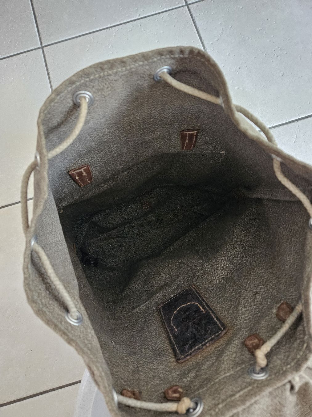 Zaini: Militär Rucksack – Usato da Haslen GL venduto da Sandra40 7