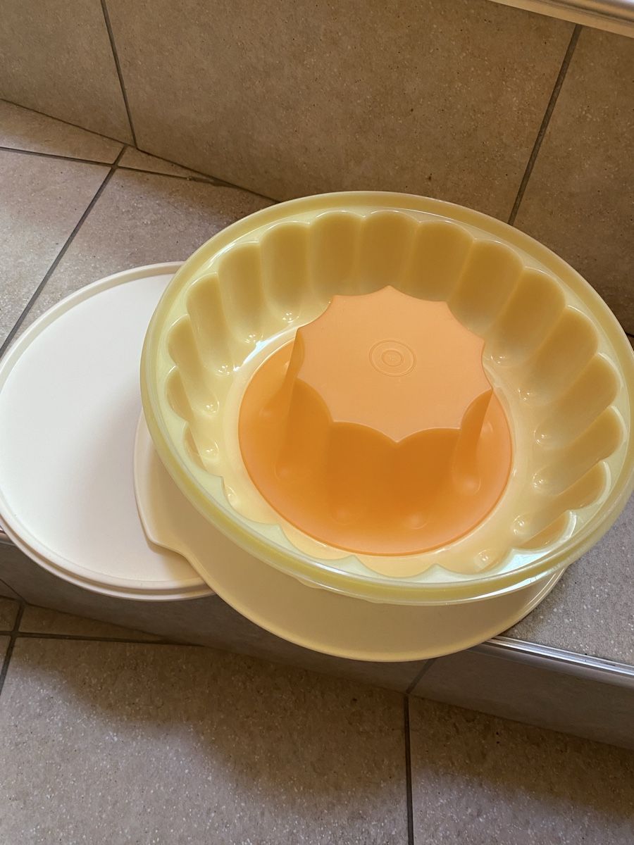 Tupperware Backformen: Moule à charlotte  – Neu und originalverpackt aus rechy von Phil95 1