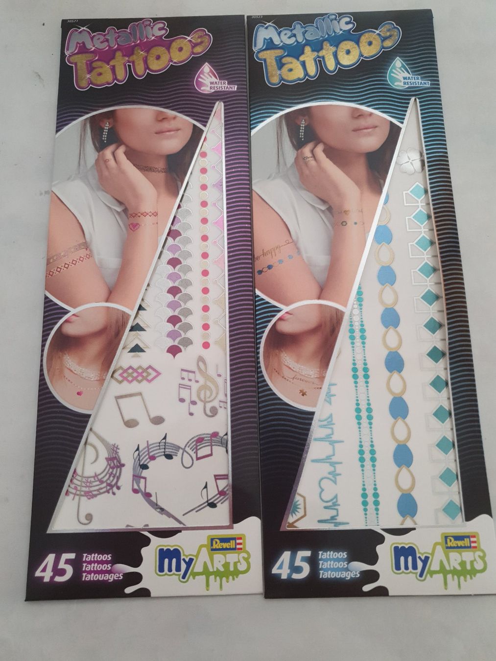 Sticker: Revell Metallic Tattoos 1 Pack à 45 Stk. Alter 7+ – Nuovo e nell'imballaggio originale da Wiler b. Seedorf venduto da Peterundpaul