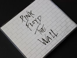 PINK FLOYD - THE WALL (PRINTED IN THE U.K.!) 2CDs