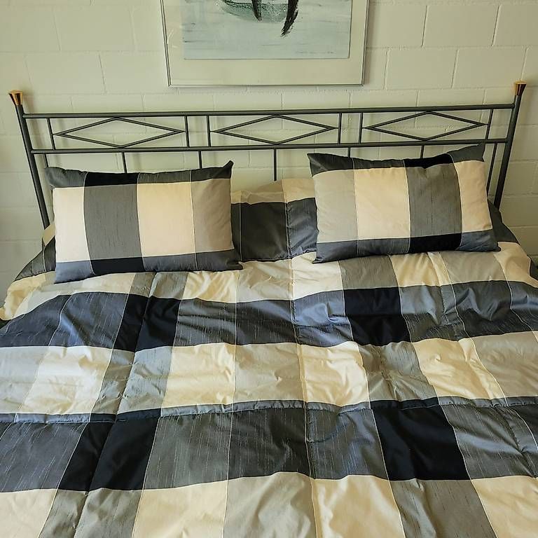 Letti: Doppelbett – Usato da Aesch BL venduto da melvinnala